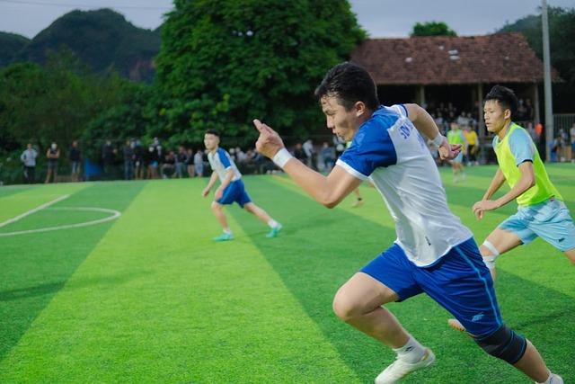 中足联的成 中足联的成